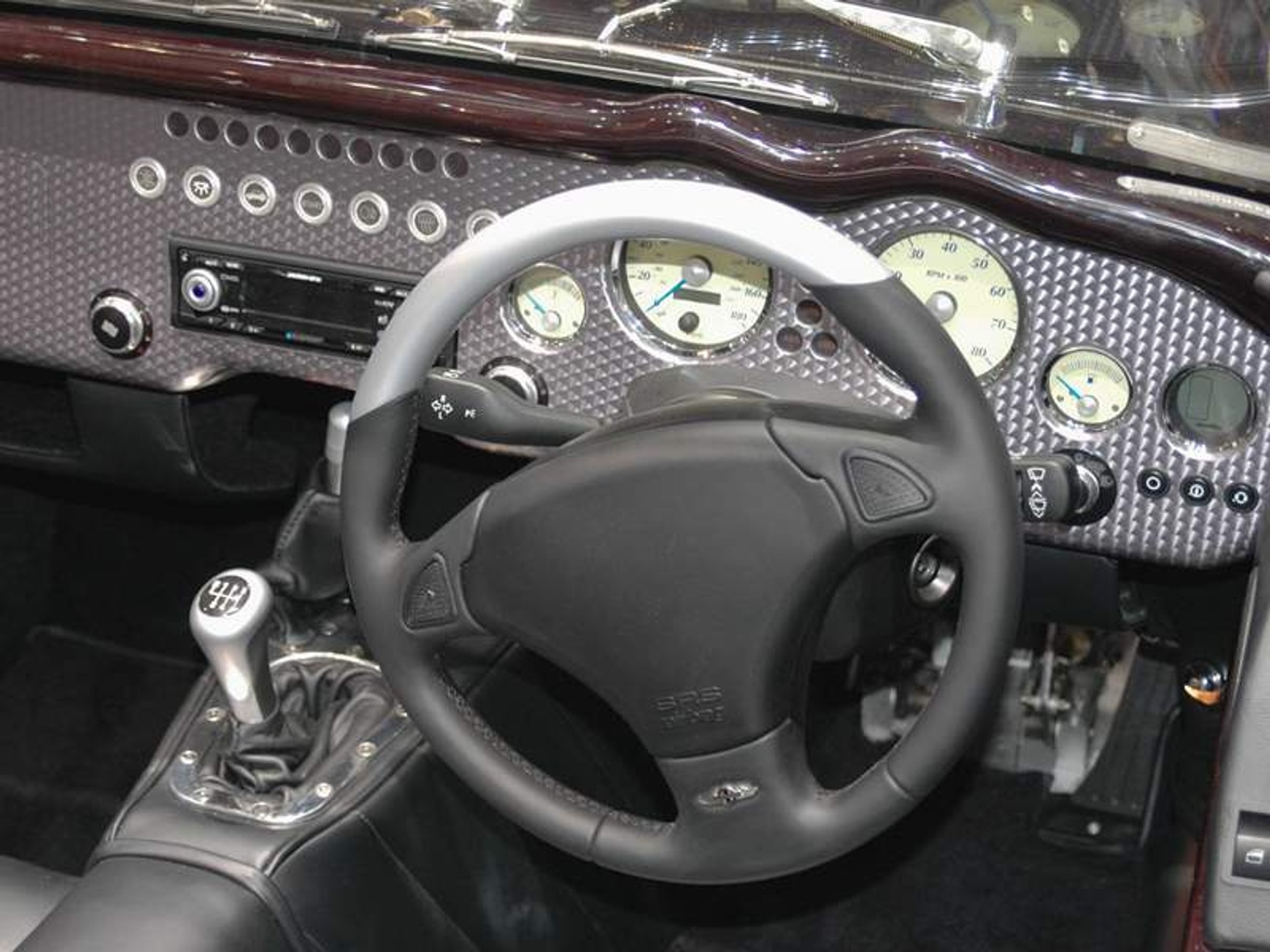 Morgan Aeromax: powstanie 100 sztuk