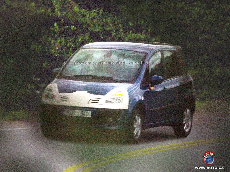 Zdjęcia szpiegowskie: Renault planuje facelifting modelu Modus