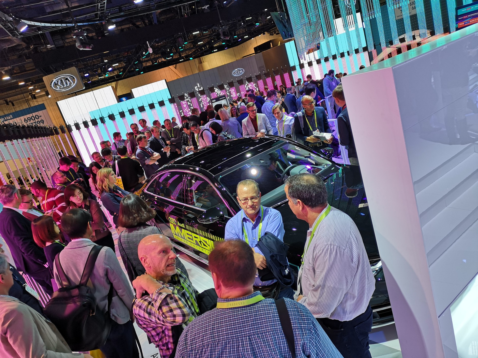 Kino samochodowe Audi Immersive In Car Entertainment