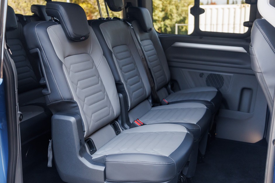 Volkswagen Caravelle T7 EV