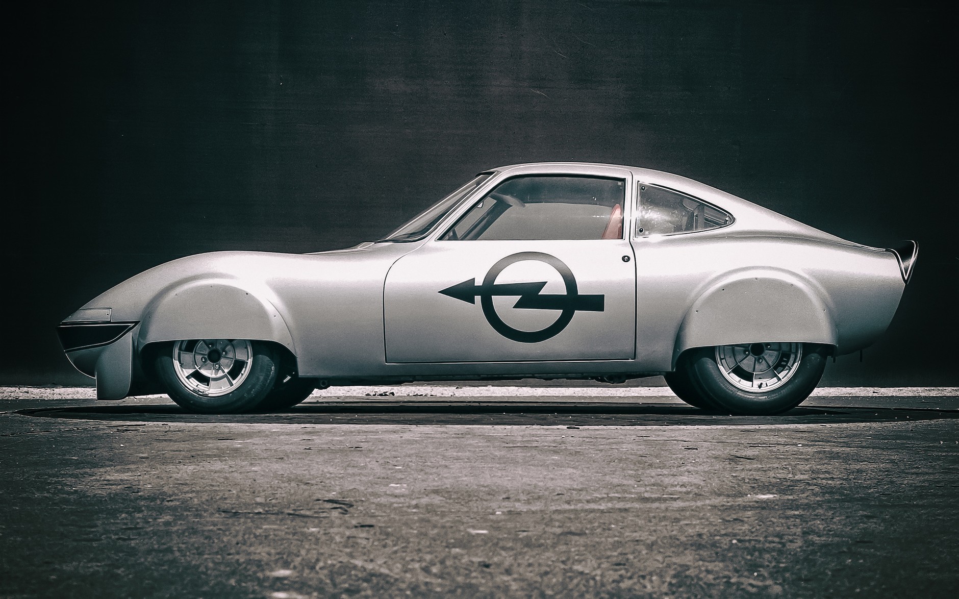 Opel GT w wersji elektrycznej – 50-lecie rekordów