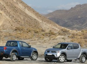 Mitsubishi L200 & Outlander - laureaci konkursu What Van?