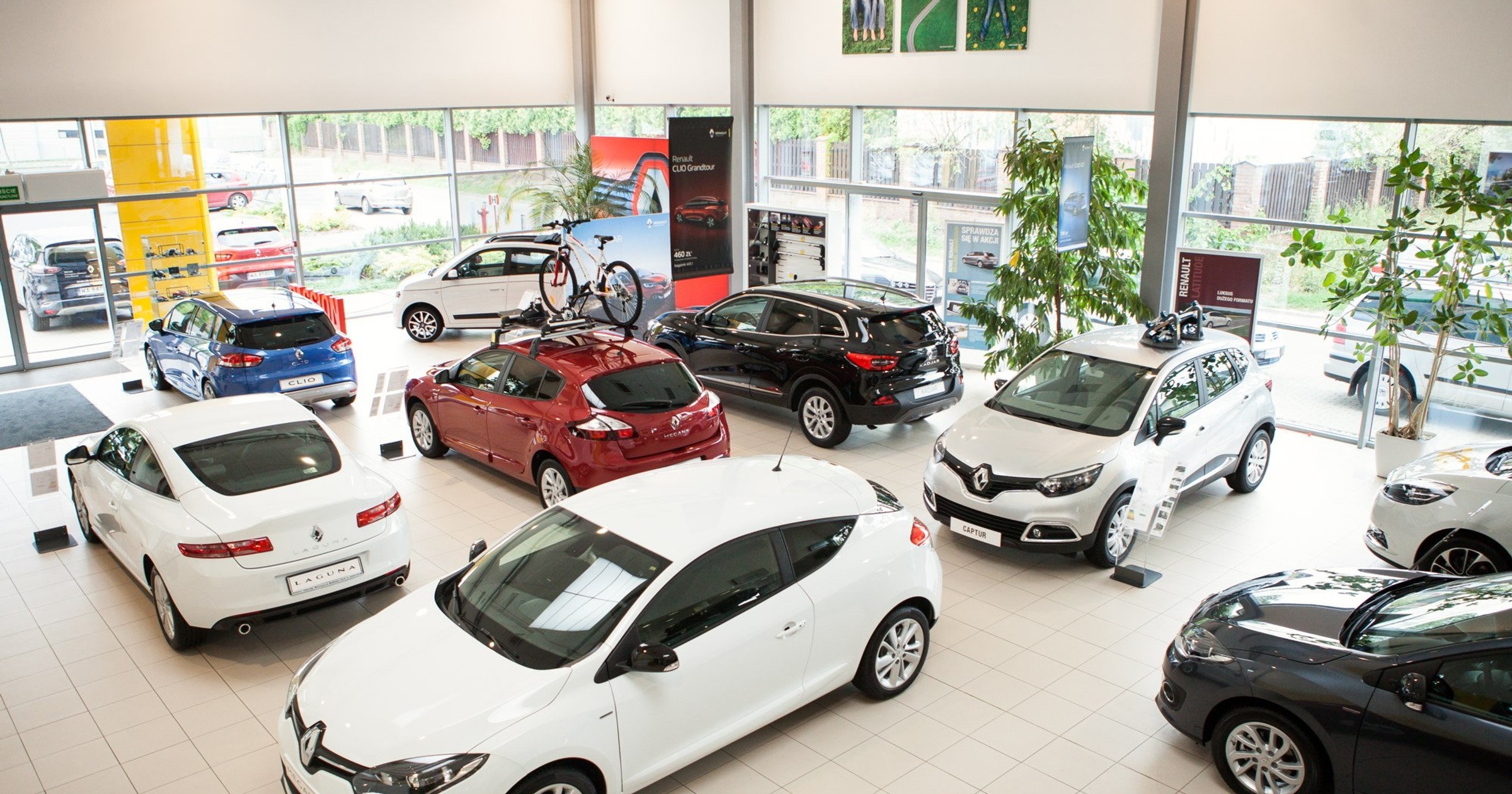 Wielki Test Salonów 2015