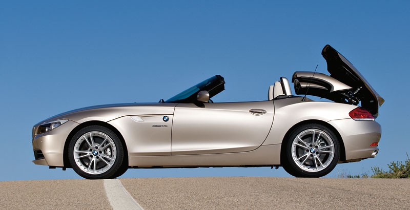 BMW: nowy Z4 Roadster wylądował w Warszawie (cena w Polsce)