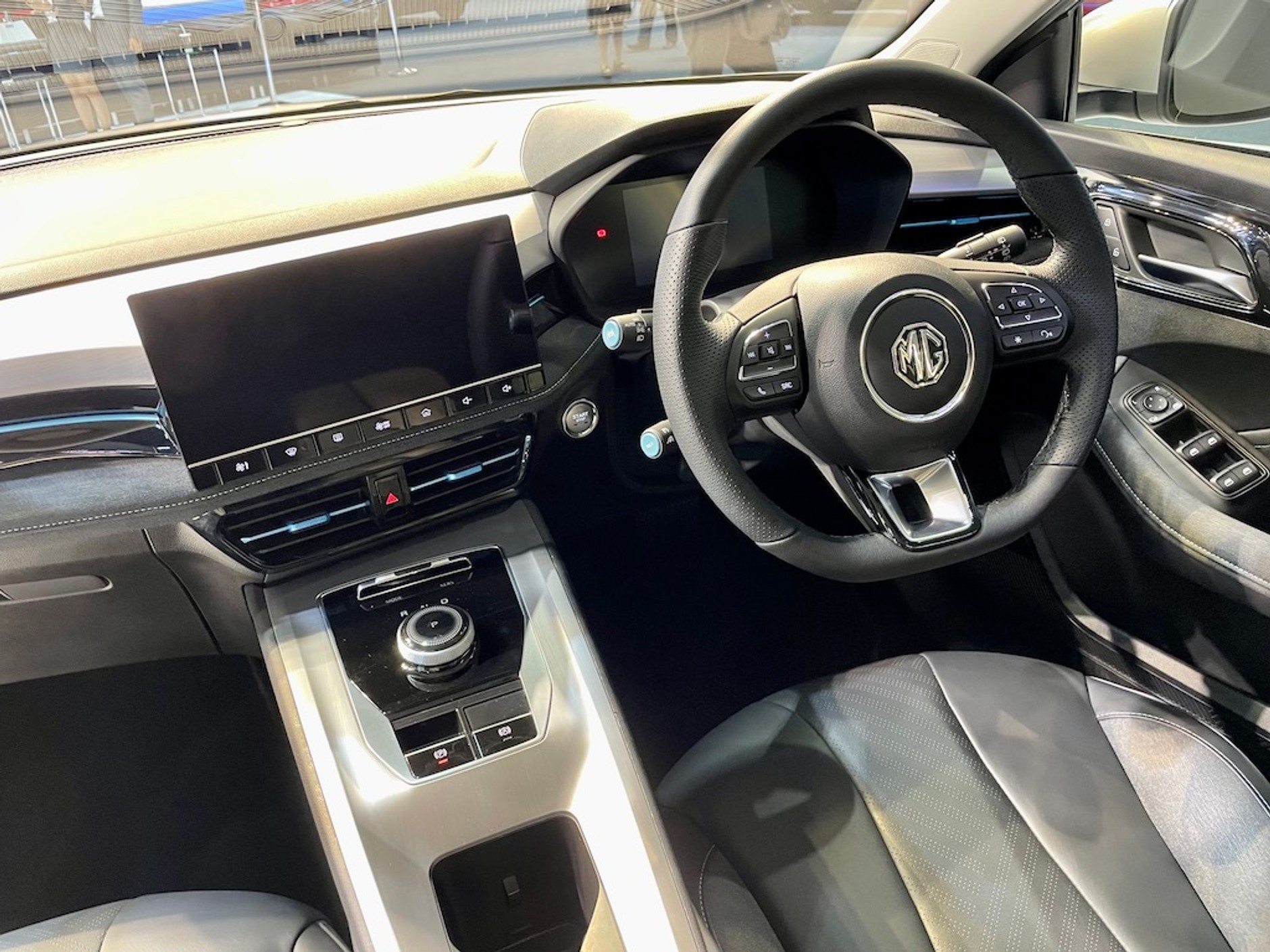 Salon w Bangkoku 2023