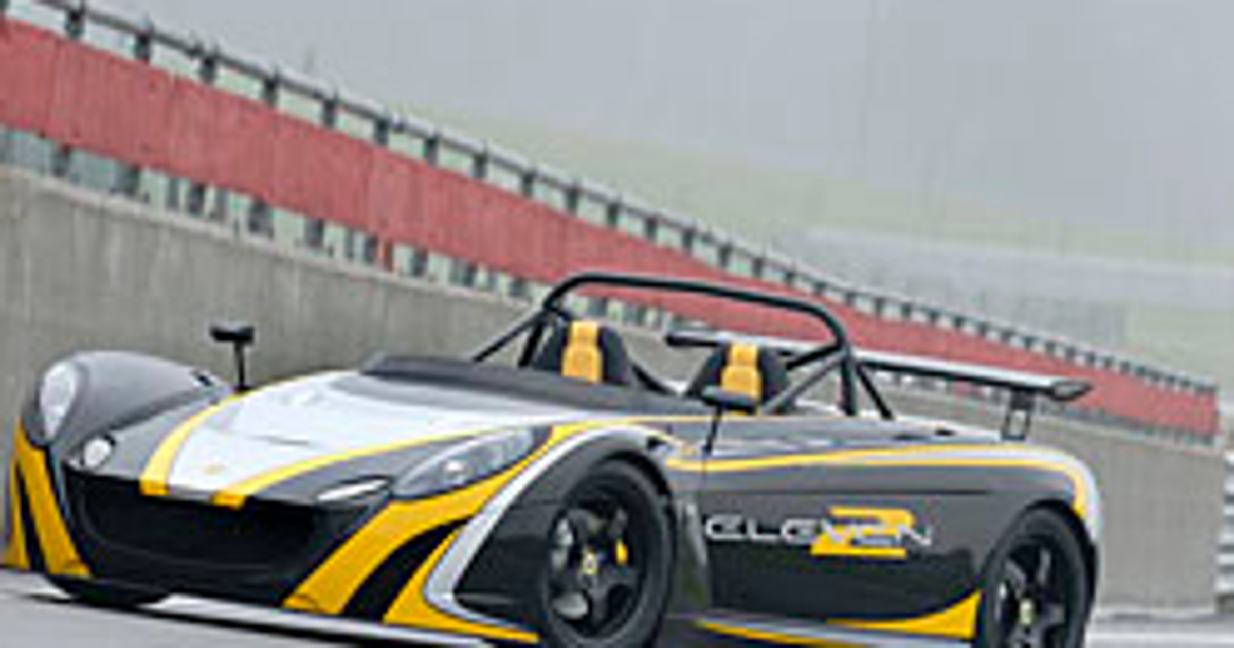 Lotus 2-Eleven: wyścigówką do supermarketu