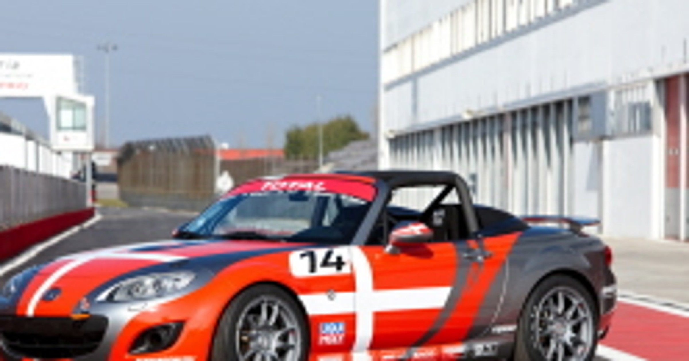 MX-5 Open Race 2010 - wielki debiut Mazdy (galeria)