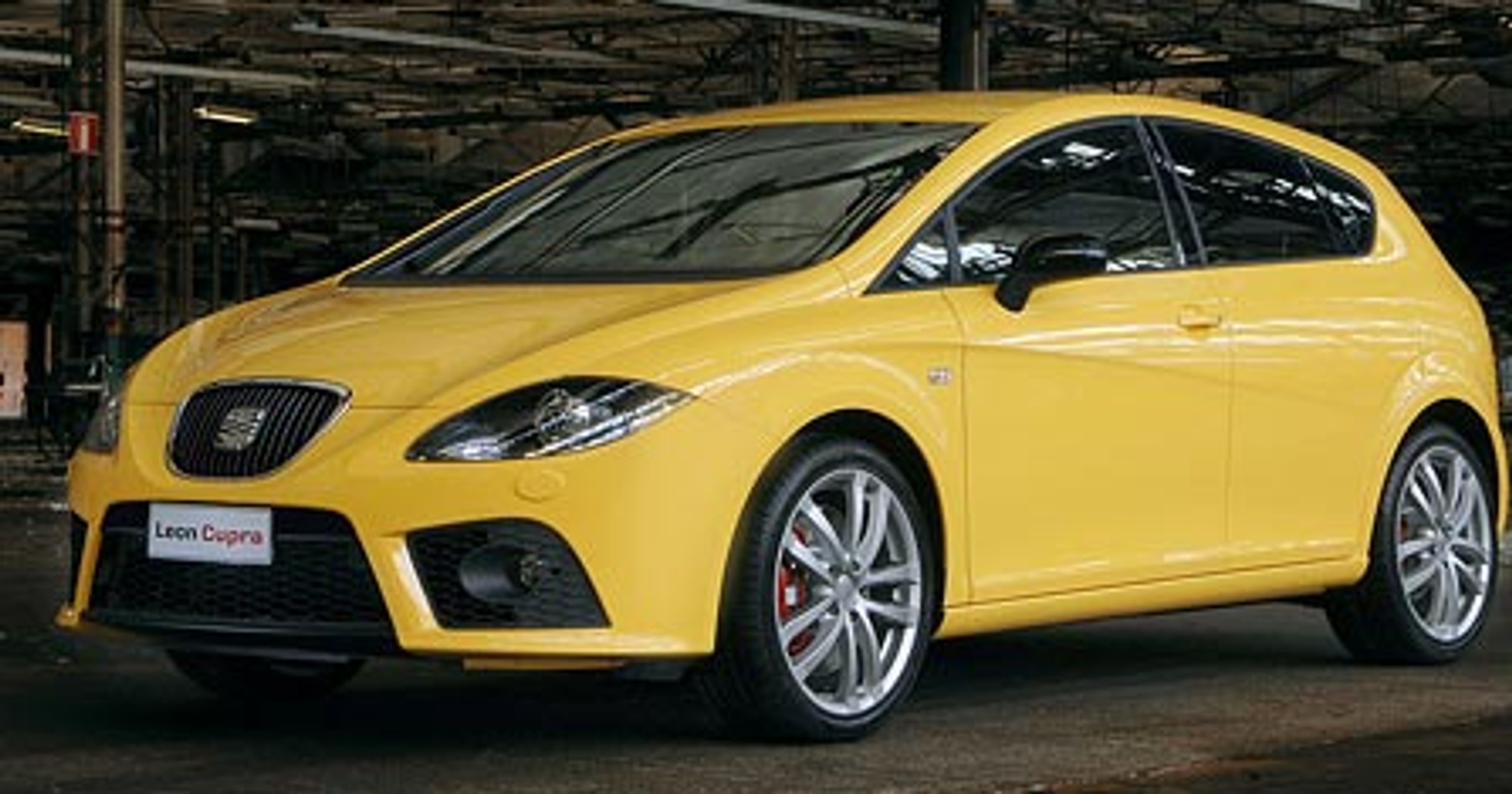 Seat Leon Cupra: pierwsze zdjęcia