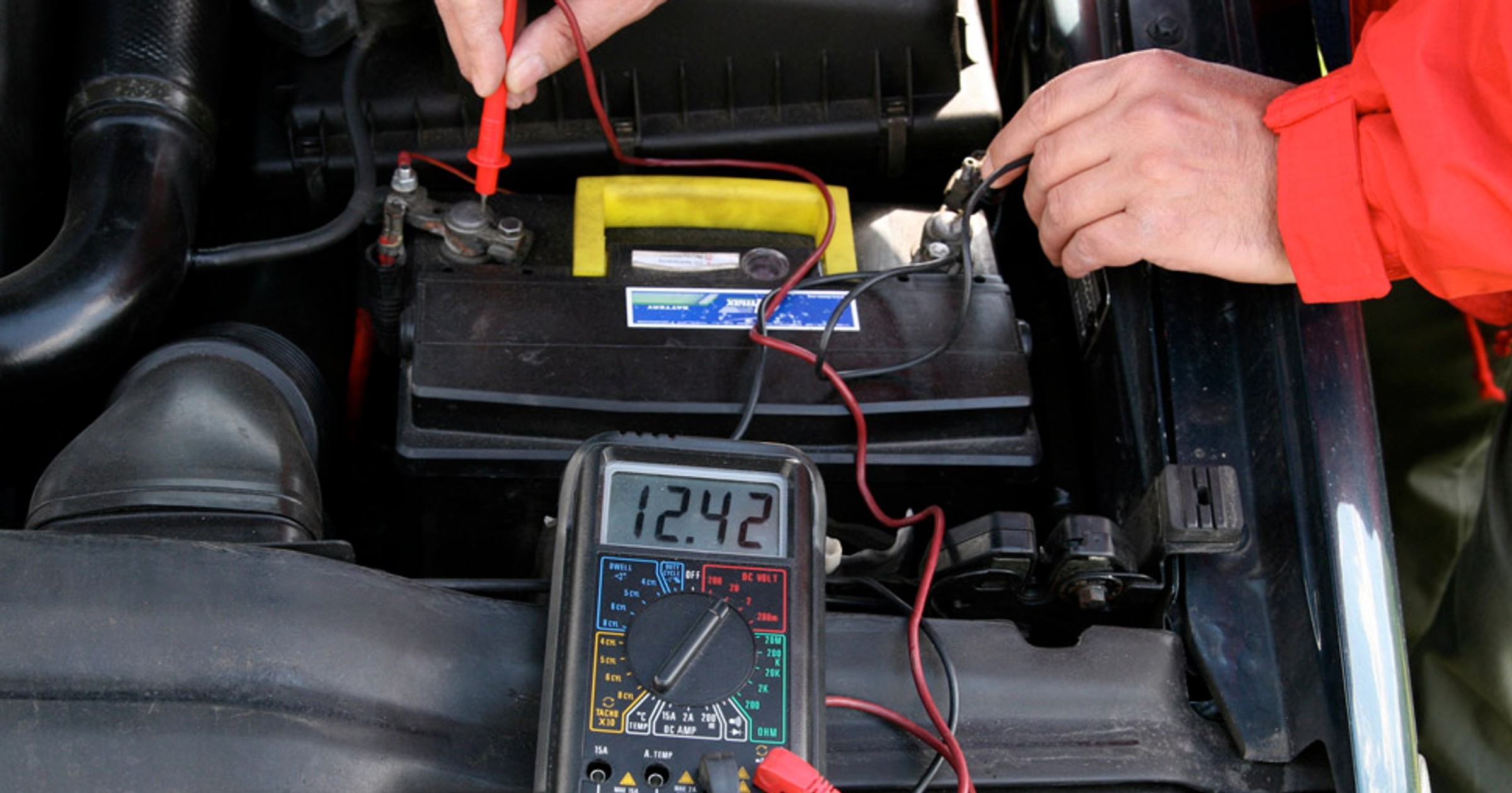Auto na zimę: Elektryka to podstawa, zrób przegląd instalacji elektrycznej