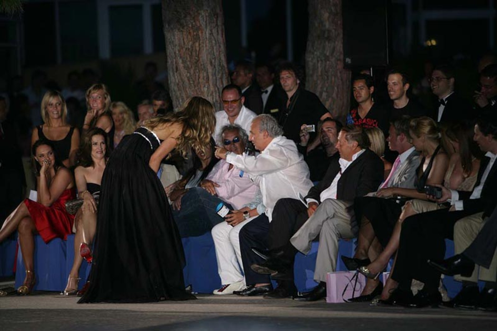 Grand Prix Monaco 2007: dziewczyny, gwiazdy filmu i F1 fotografował Jiří Křenek