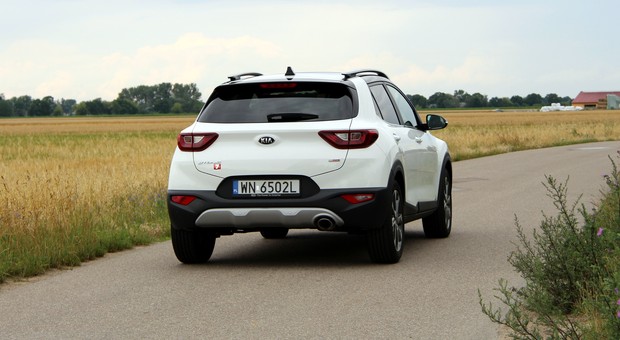 Kia Stonic 1.0 T-GDI – zwinna i przystojna, ale ma też wady – TEST