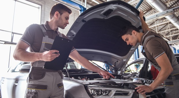 Mechanik powiedział nam, co nas czeka w serwisach. ADAS wydrenuje portfele kierowców