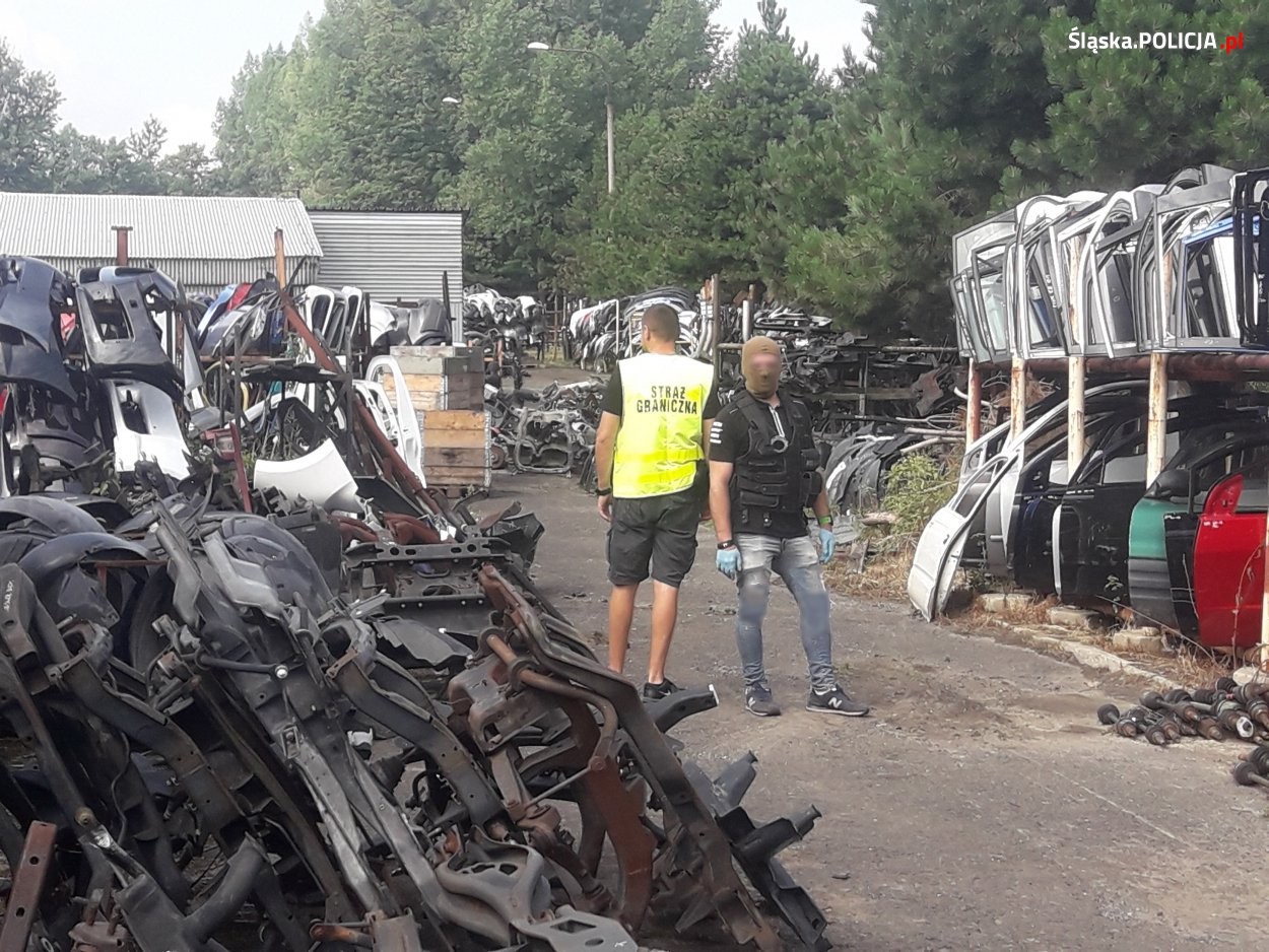 Kradzione części samochodowe