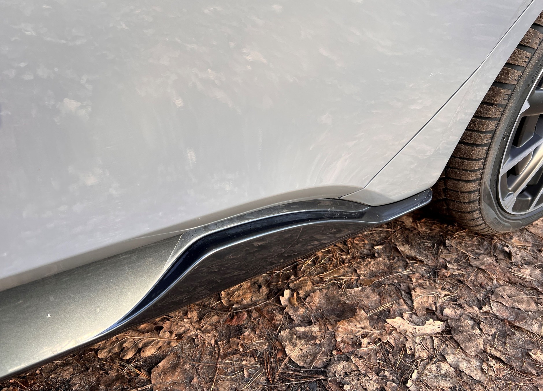 Cupra Born (wersja z akumulatorem 77 kWh i silnikiem 231 KM)