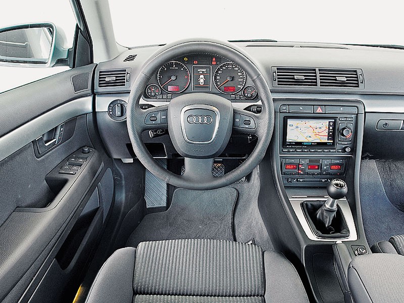 Test porównawczy: Alfa Romeo 159 2,4 JTD / Audi A4 2,0 TDI / BMW 320d / Lexus IS 220d / Mercedes-Benz C 220 CDI