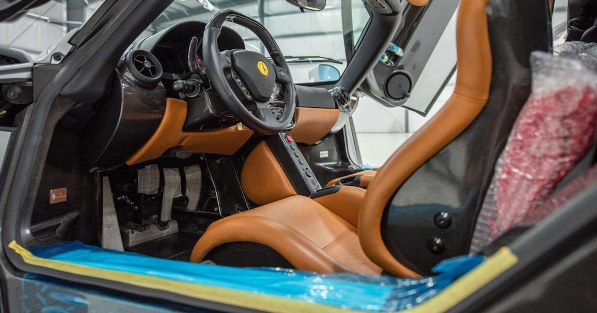 Ferrari Enzo na aukcji RM Sotheby's