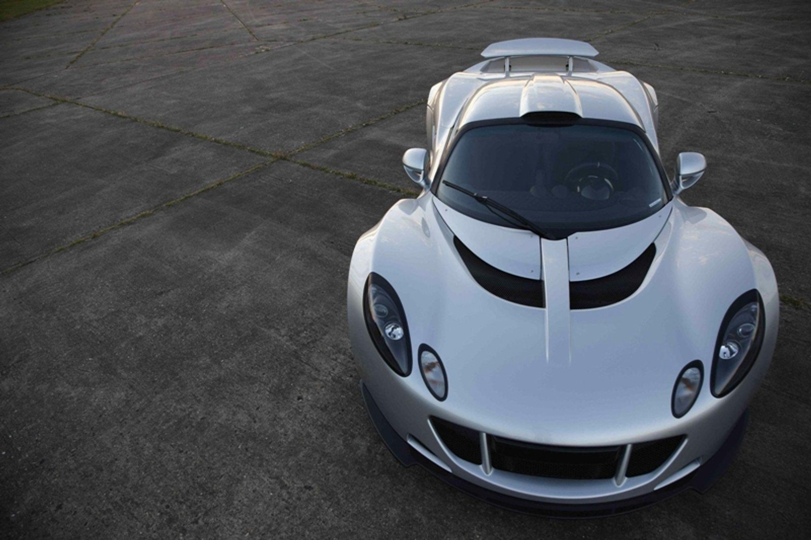 Hennessey Venom GT ma 1200 KM
