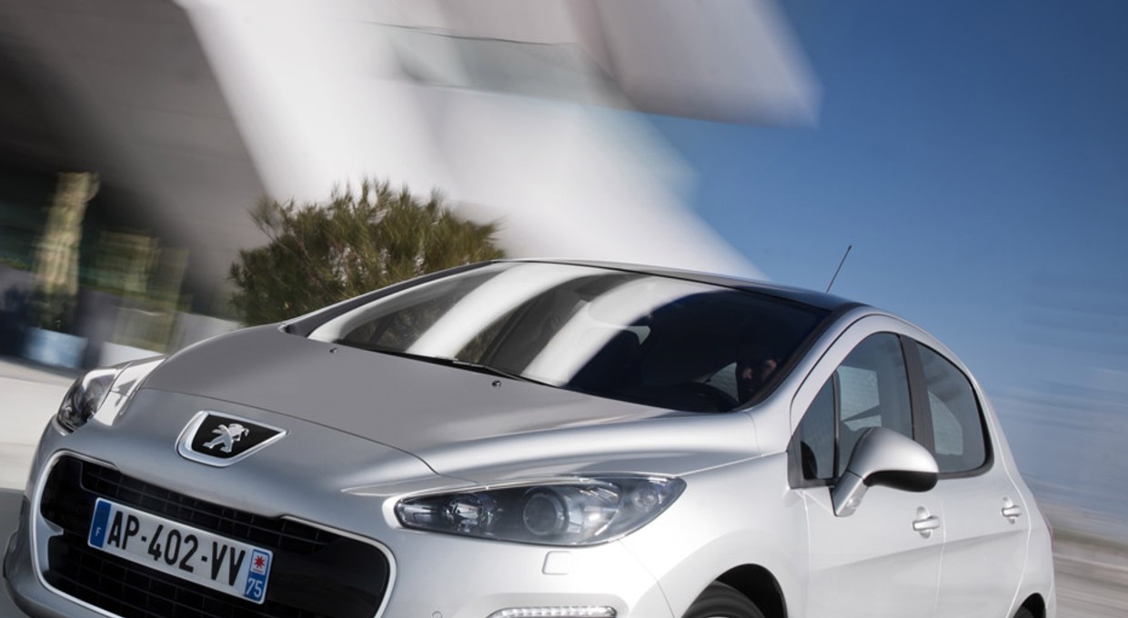 Peugeot 308 po face liftingu przypomina 508-kę