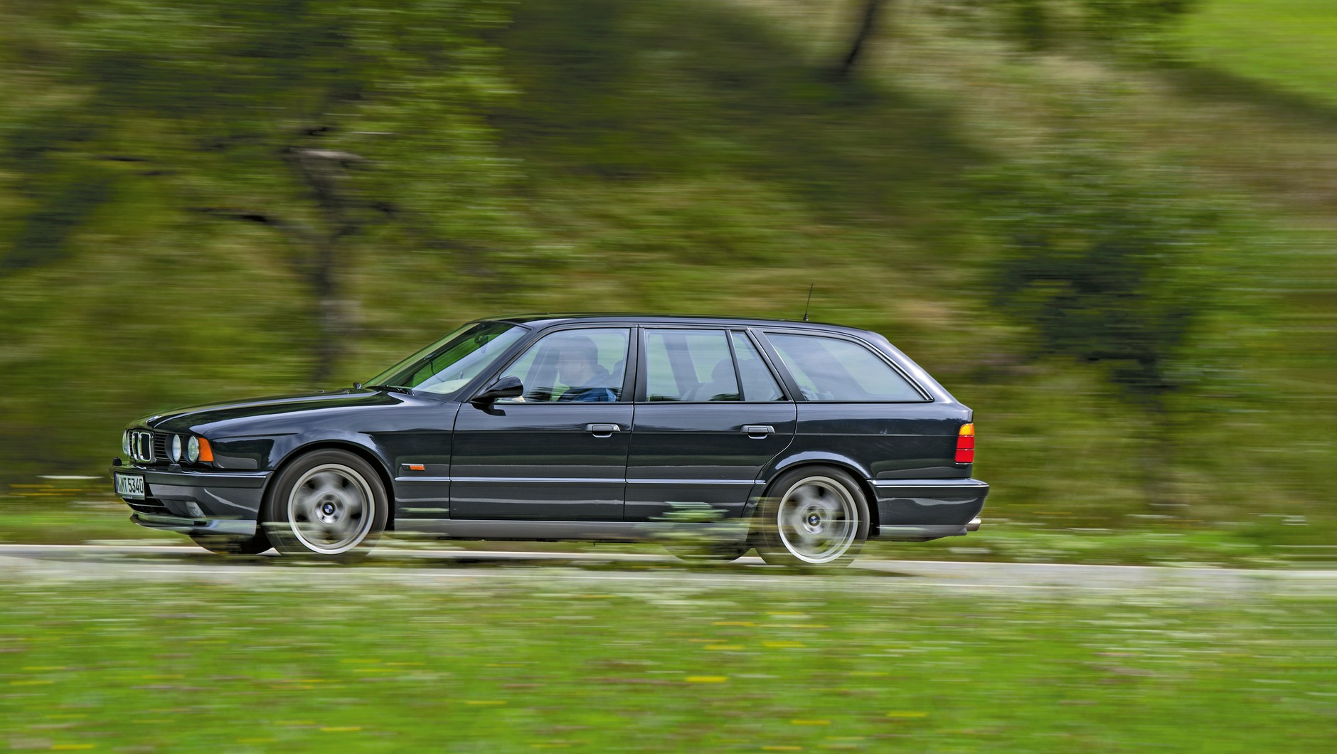 BMW E34 M5 Touring