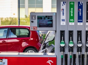 Będą nowe sankcje na Rosję, więc będą podwyżki na stacjach. Od grudnia