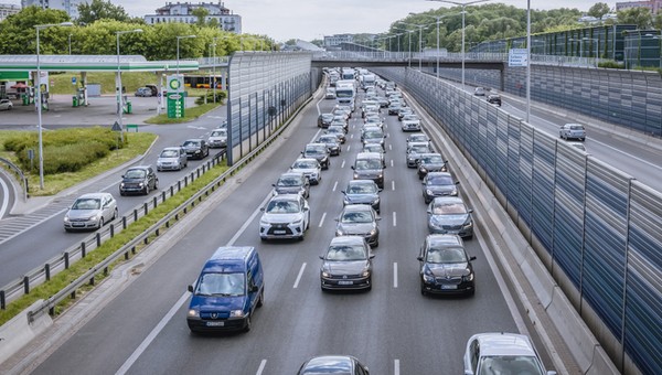 SUV to najpopularniejszy typ auta w Polsce? Ile lat mają nasze samochody? Zaskakujące wyniki Narodowego Auto Testu