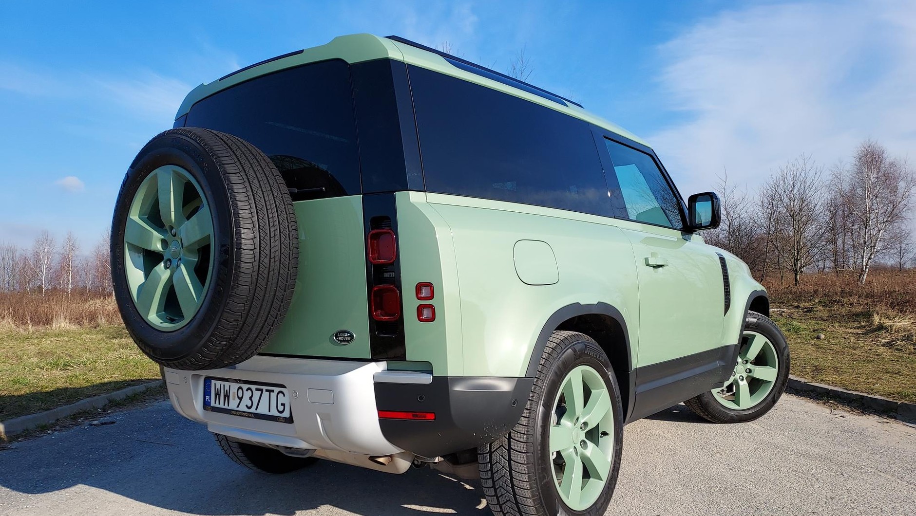 Land Rover Defender 90
