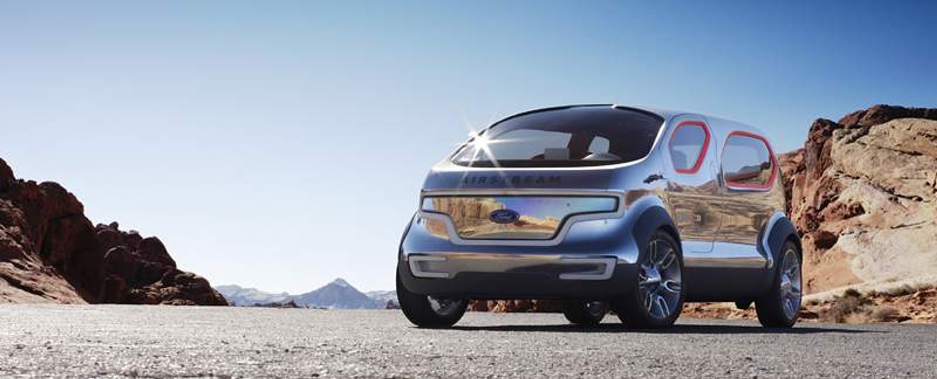 Detroit 2007: Ford Airstream concept  - crossover przyszłości