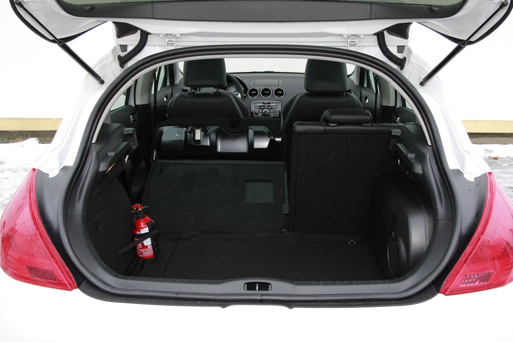 Peugeot 308: GTI po francusku
