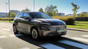 Hyundai Kona 39 kWh. Atrakcyjny wstęp do jazdy na prądzie