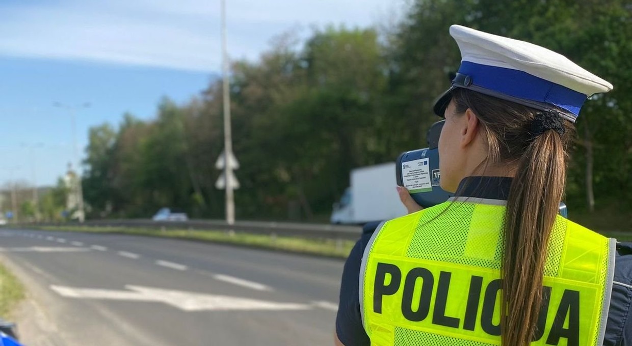 W grudniu posypią się supermandaty. Policjanci podwajają kary konkretnym kierowcom [Lista]