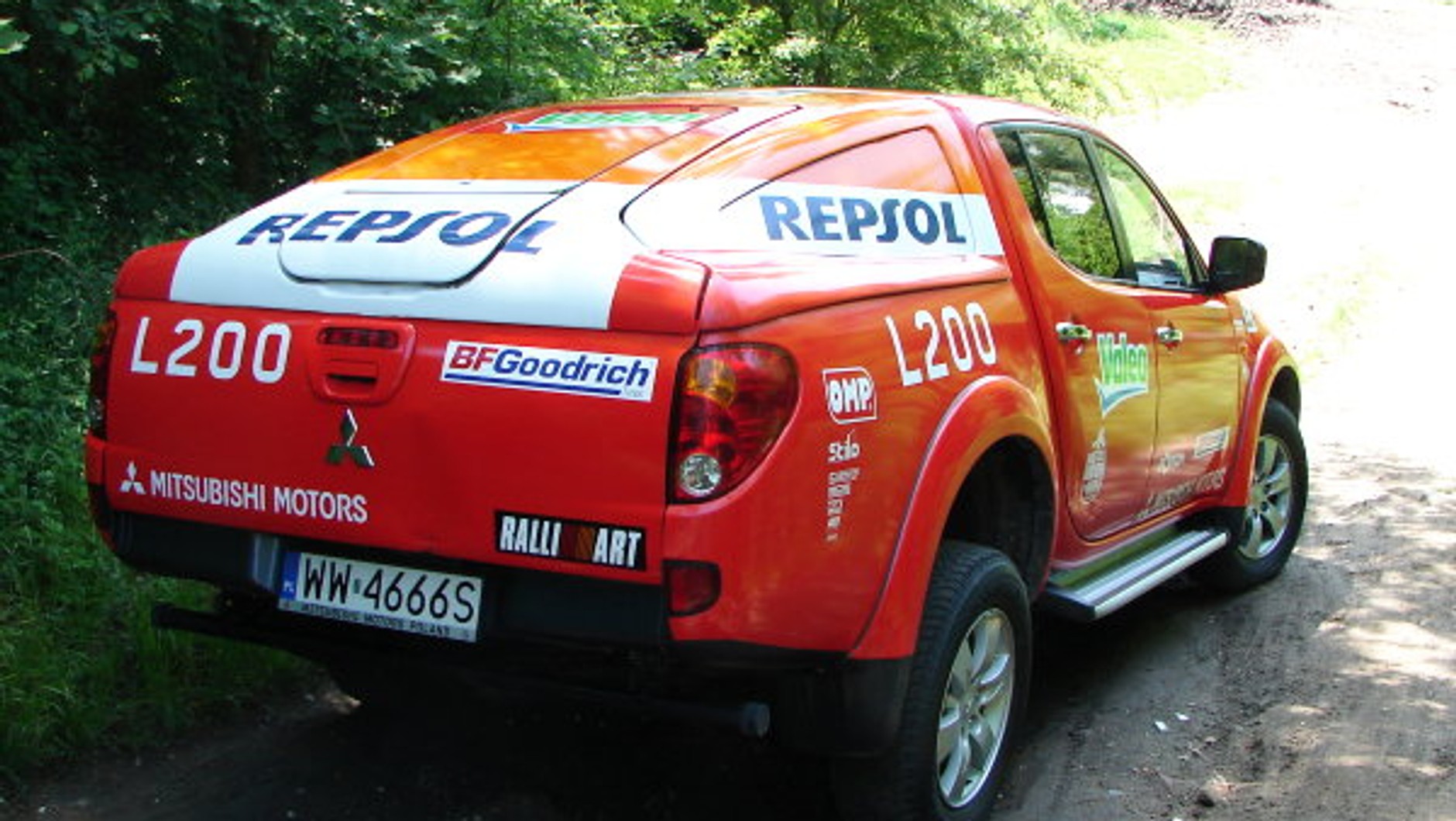 Mitsubishi L200