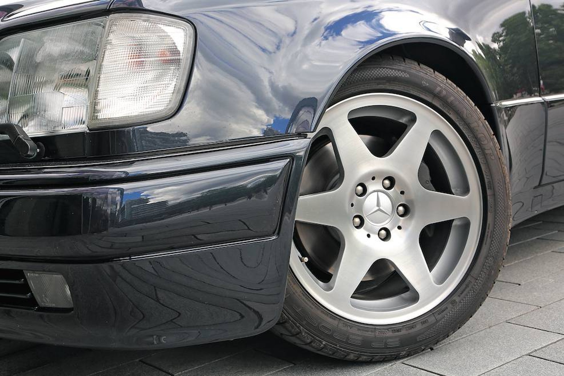 Mercedes E 60 AMG (W124)