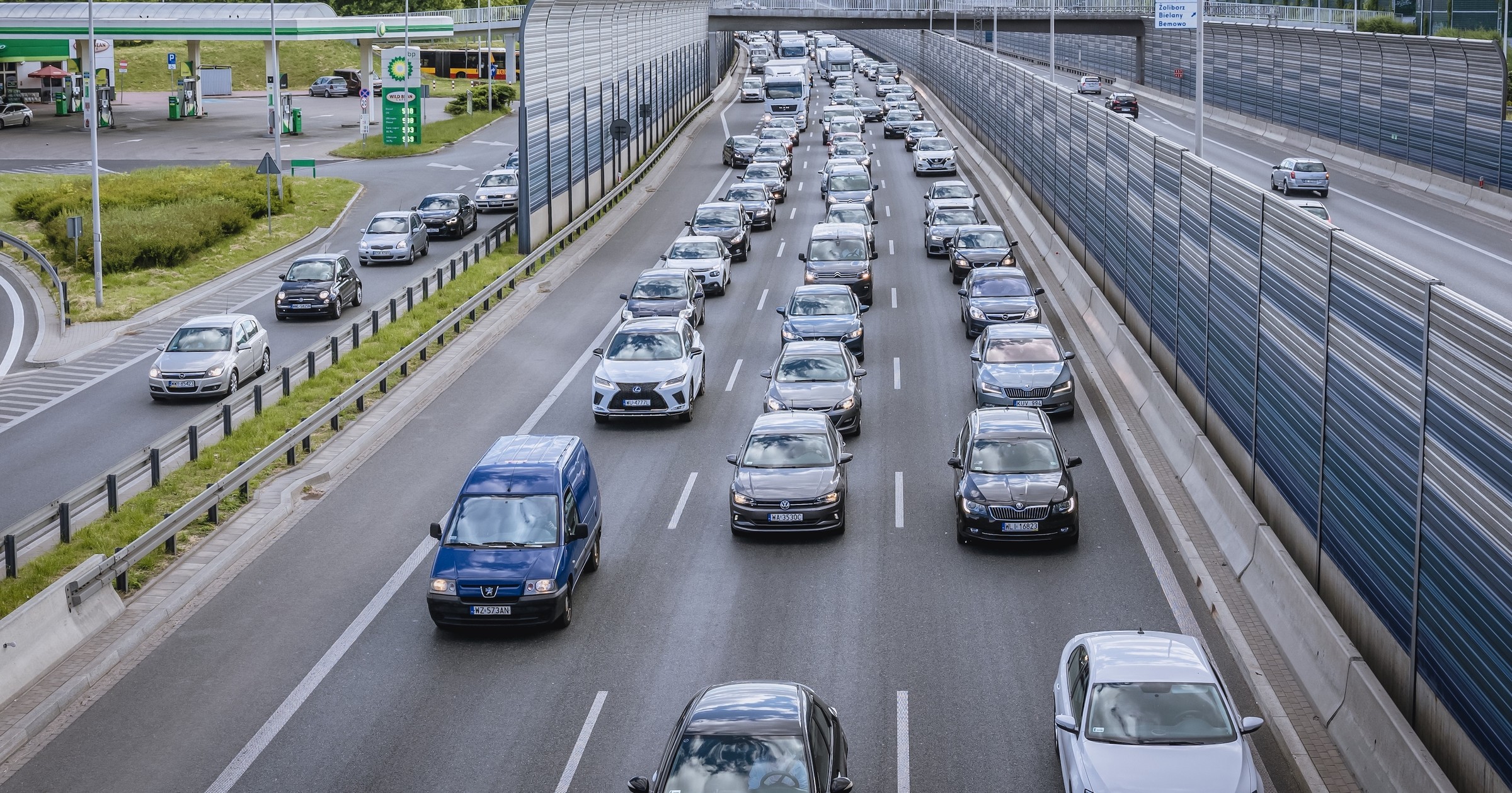 Ruch uliczny, Warszawa