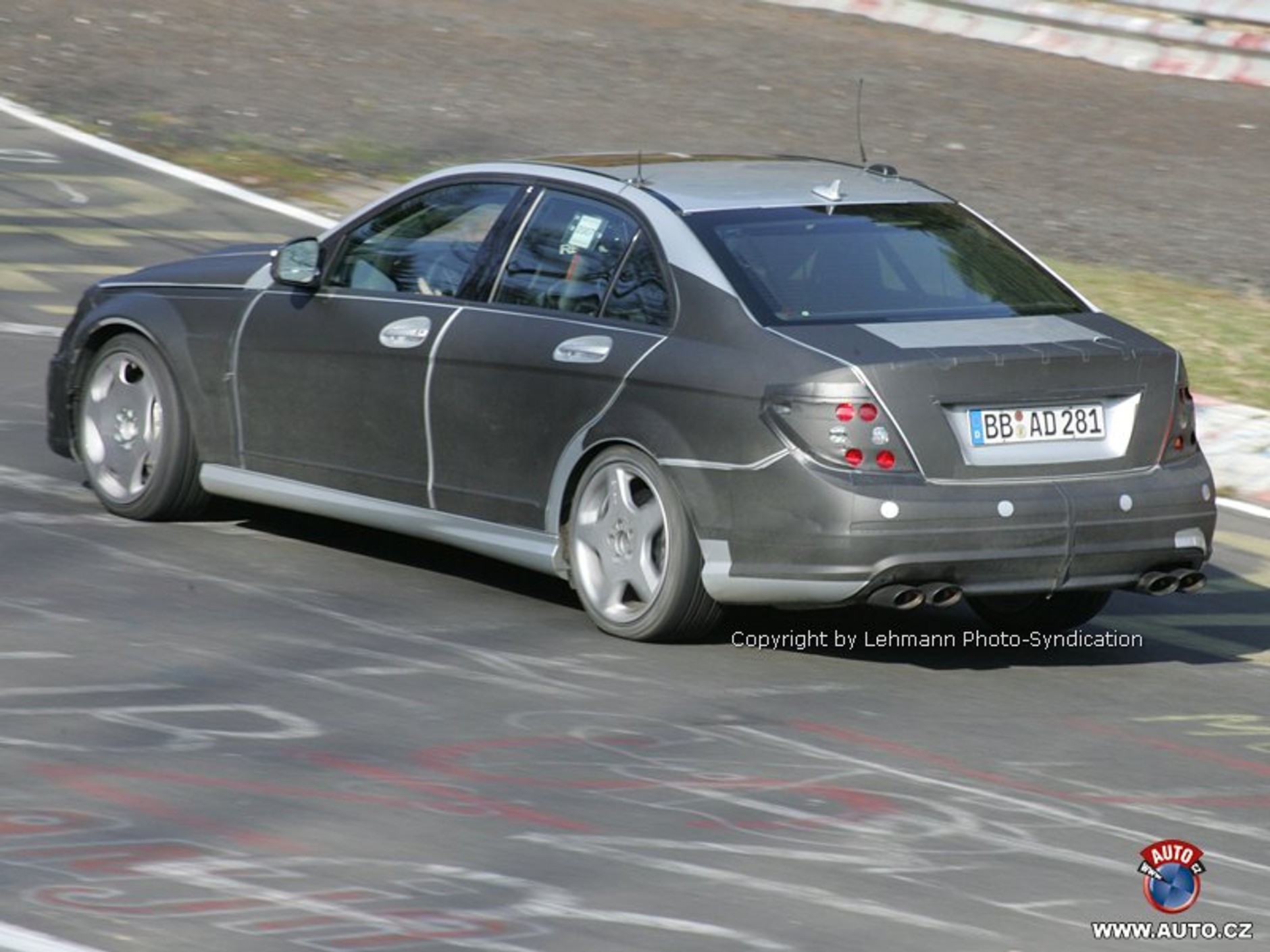 Zdjęcia szpiegowskie: Mercedes-Benz C 63 AMG i nowe kombi klasy C