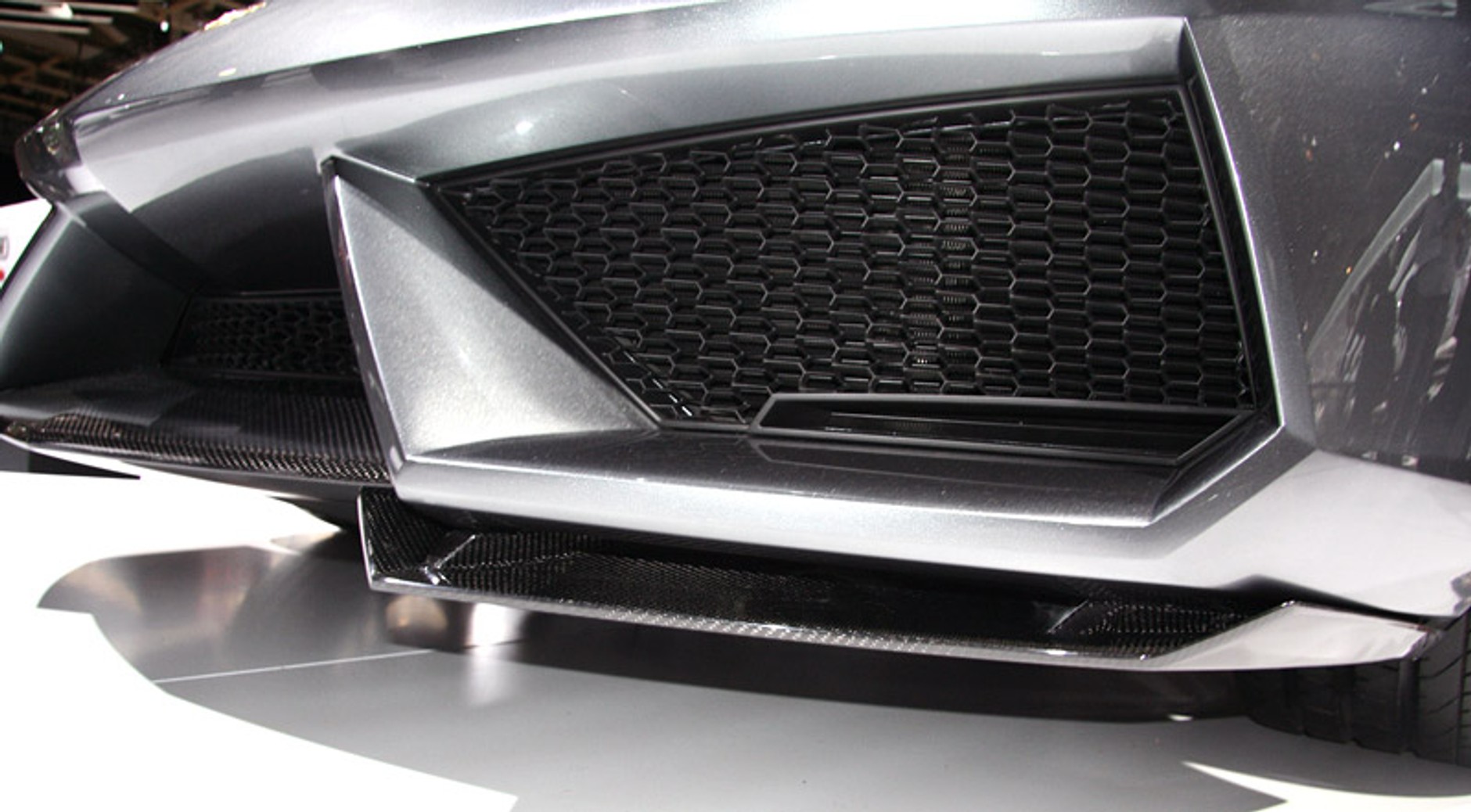 Paryż 2008: Lamborghini Estoque – co najmniej cztery lata do rozpoczęcia produkcji