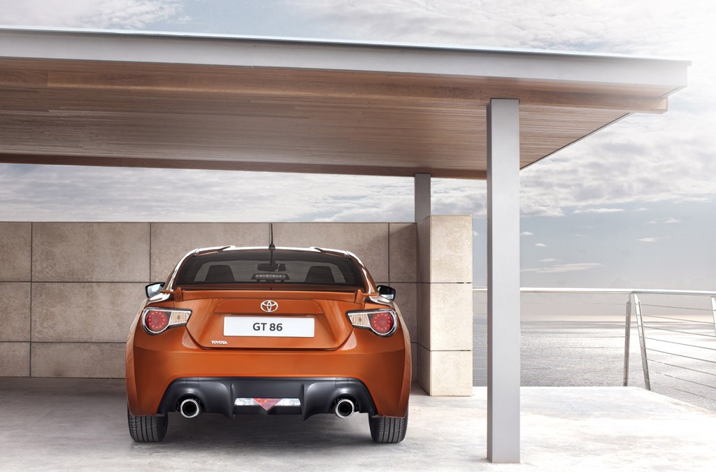 Subaru BRZ i Toyota GT-86: oto japońska perfekcja