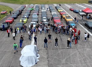 Nieproszony gość na zlocie Mustanga. Ford zrobił uczestnikom niespodziankę