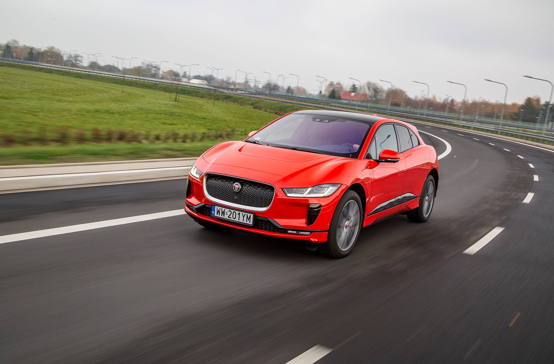 Jaguar i-Pace - czy jest lepszy od Tesli?