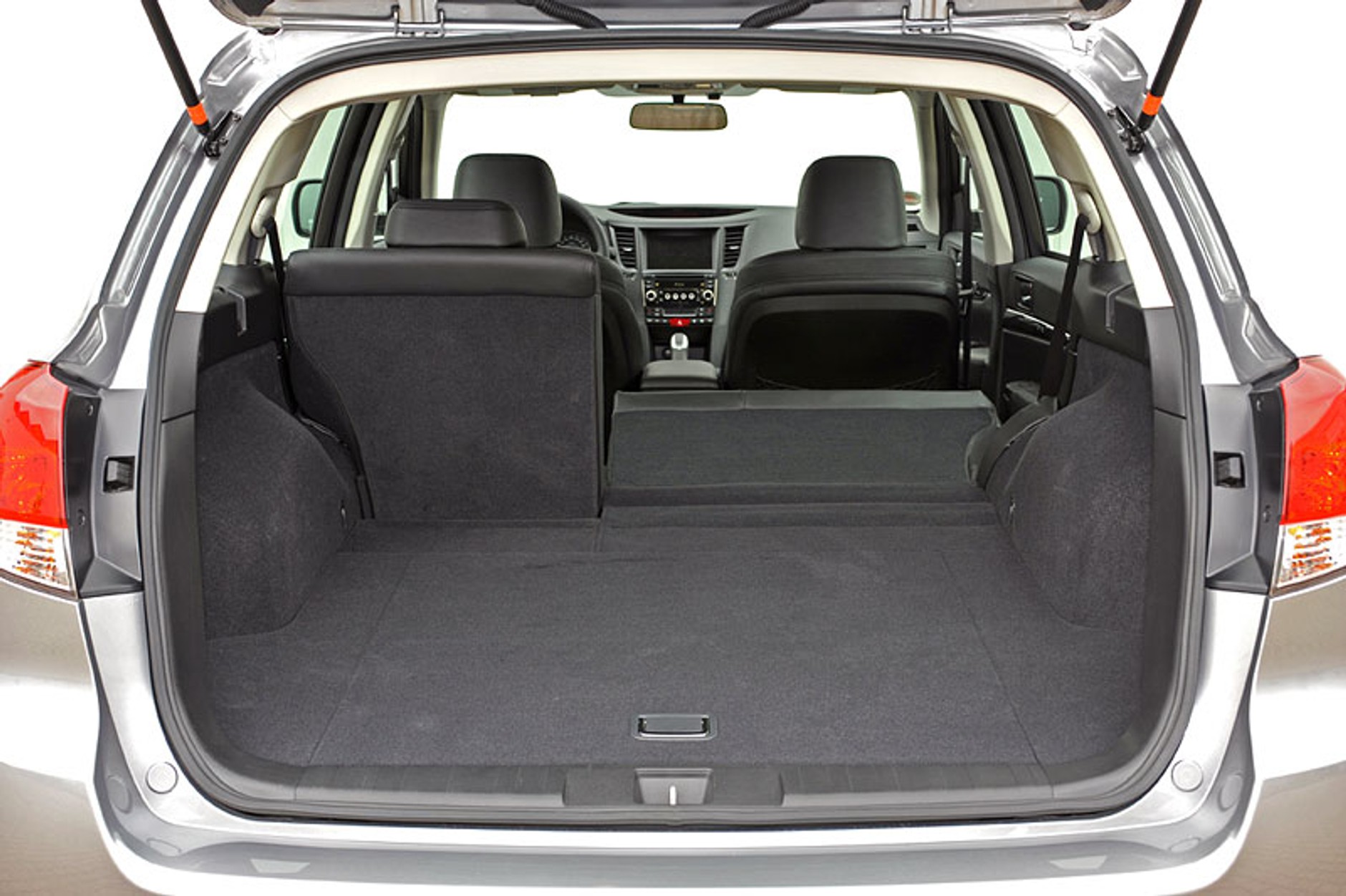 IAA Frankfurt 2009: Subaru Legacy – pierwsze wrażenia, fotogaleria