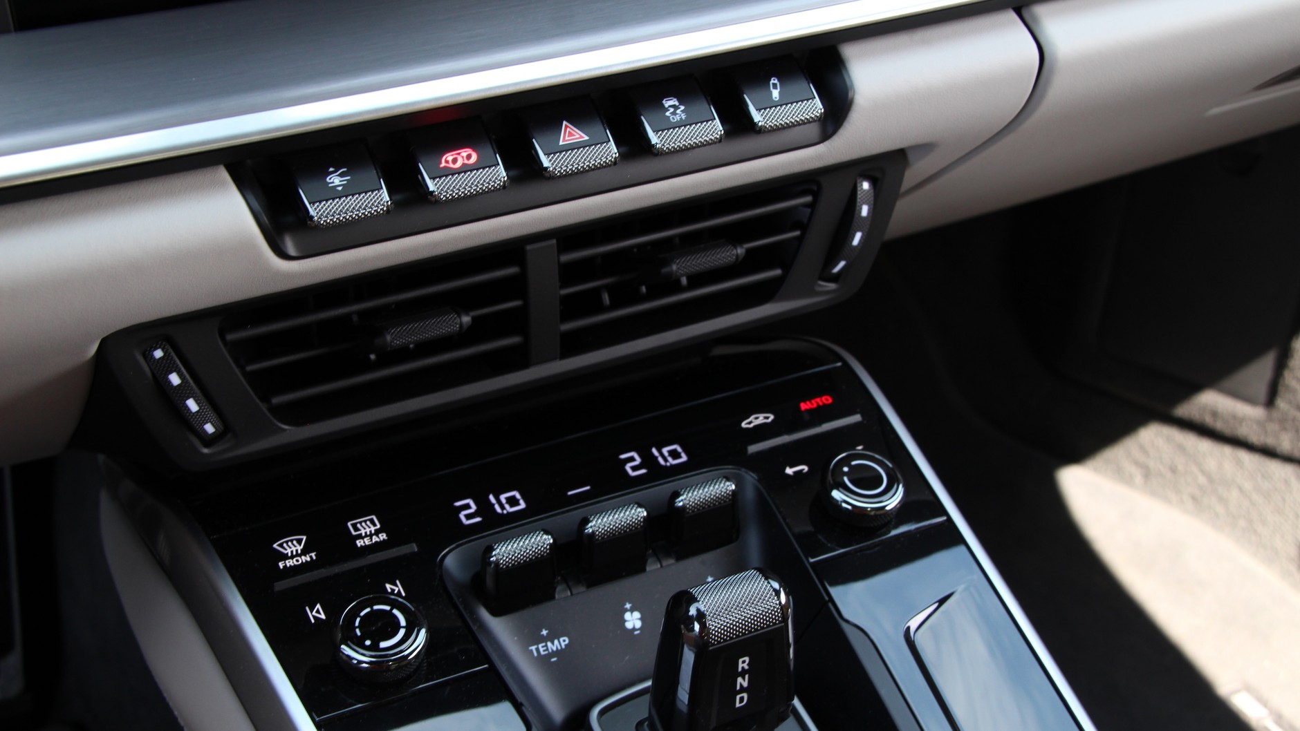 Porsche 911 Carrera (992.2)