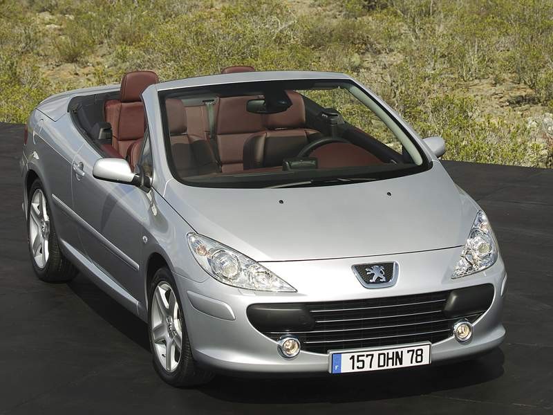 206 CC a 307 CC: Peugeot wyprodukował pół miliona coupe-cabrio