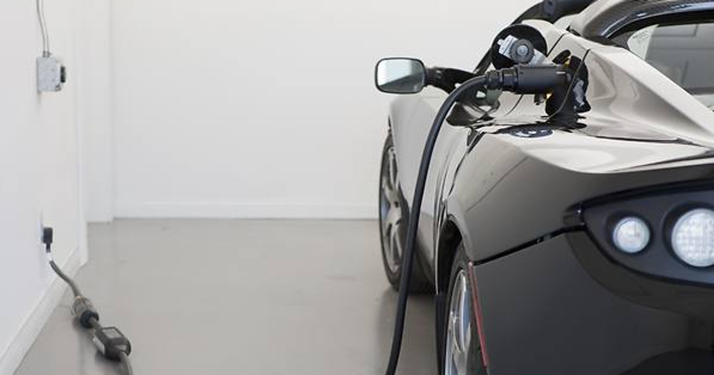 Czy Tesla Motors przejdzie w ręce Toyoty?