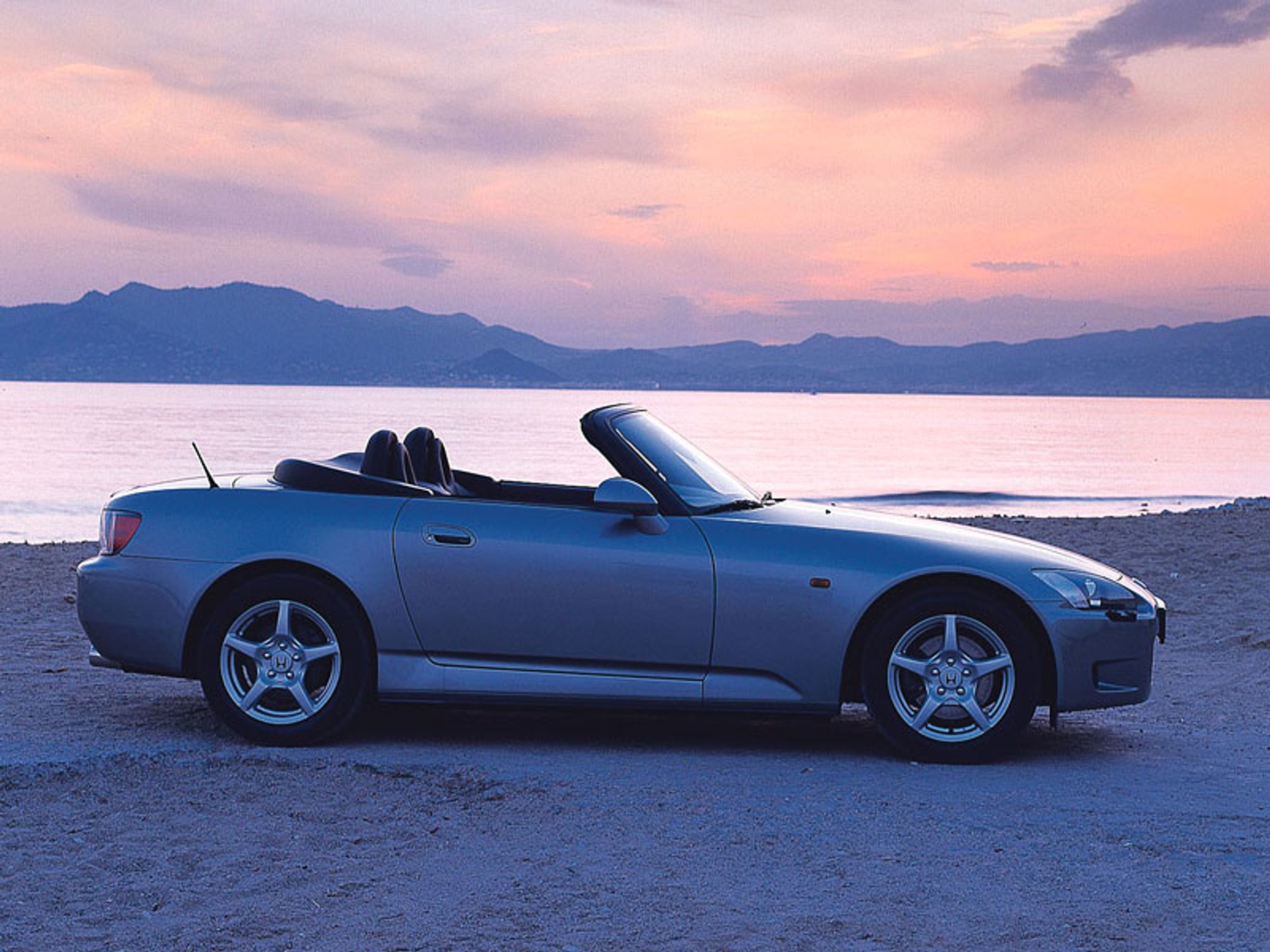 Honda S2000 – zbliża się koniec produkcji żywej legendy