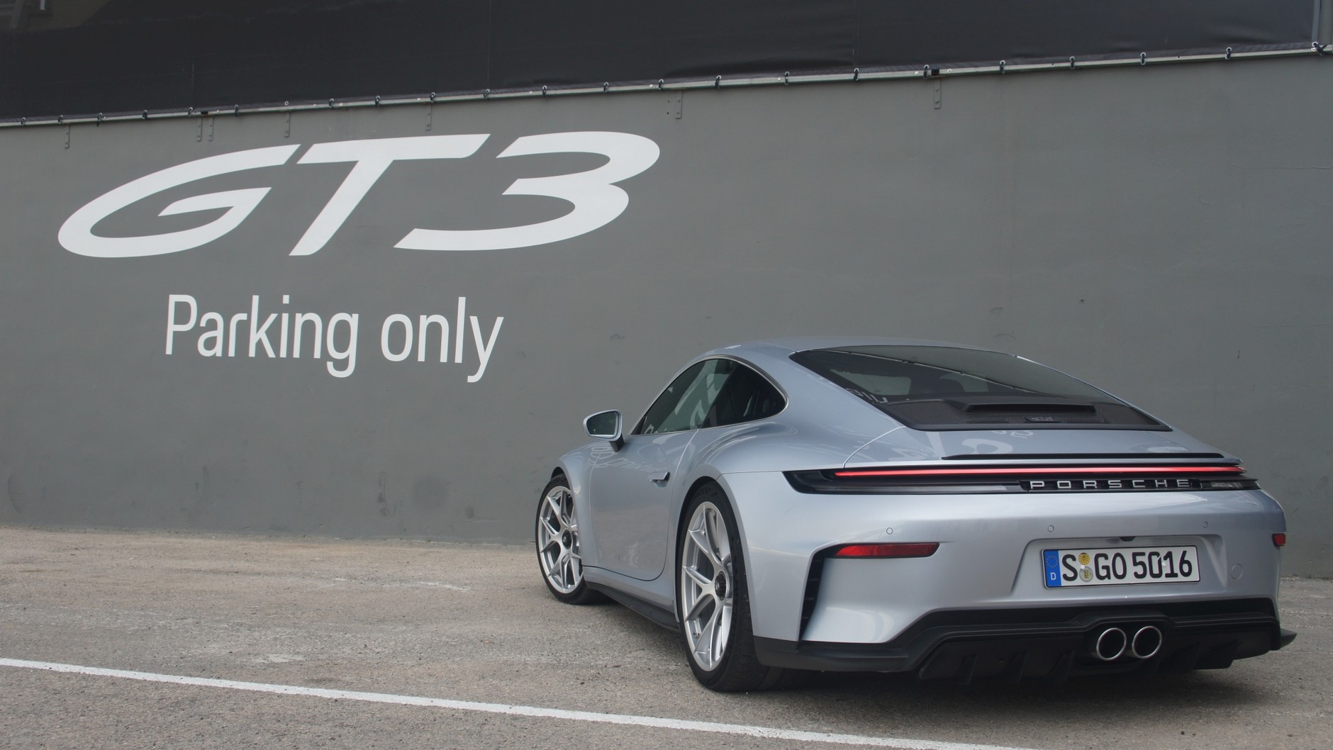 Porsche 911 GT3 Touring 992.2