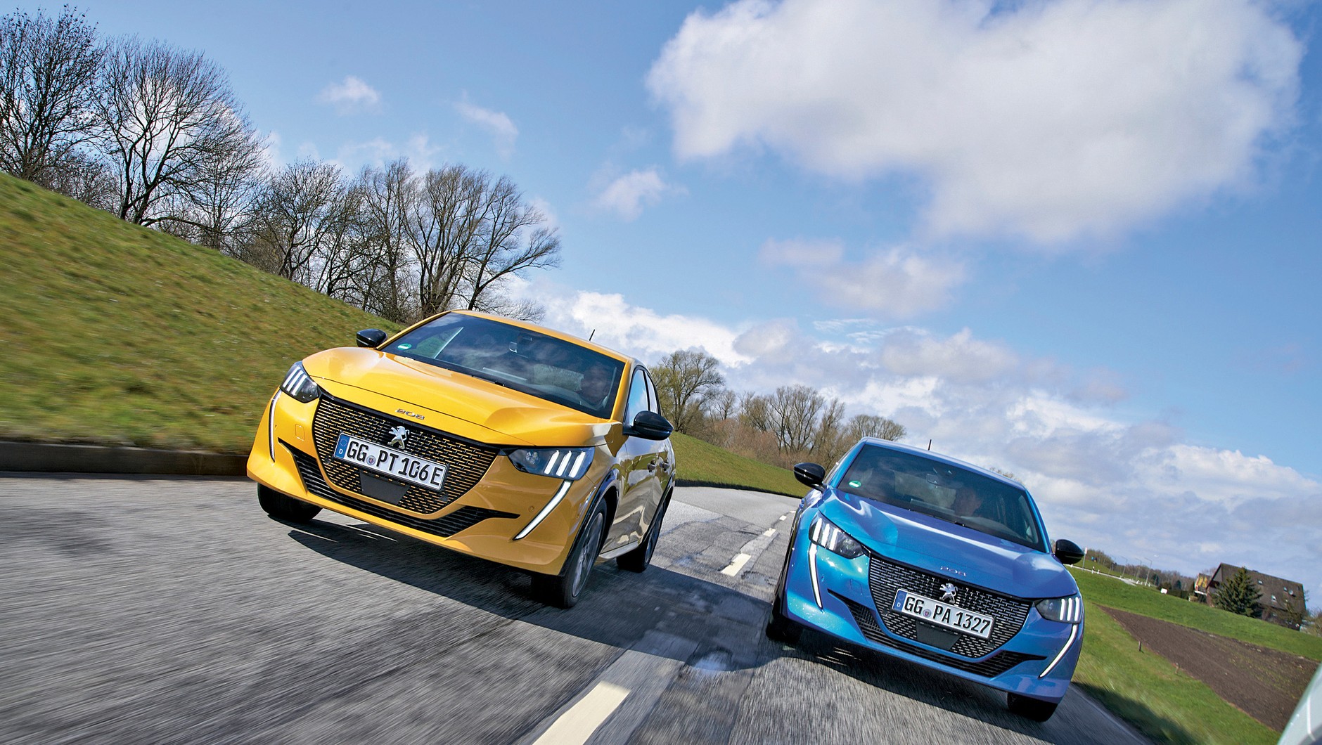 Peugeot e-208 kontra Peugeot 208 PureTech 130 EAT8