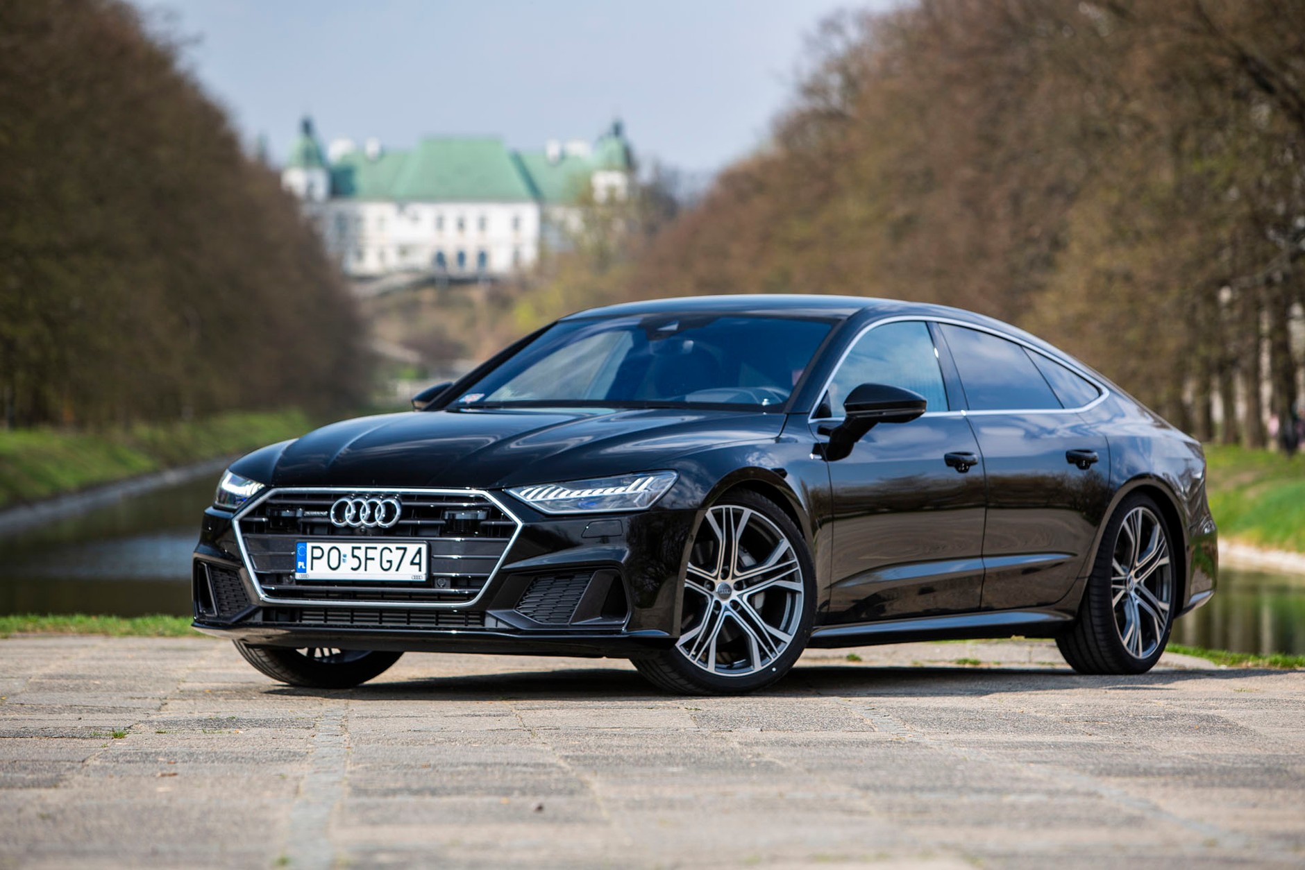 Audi A7 50 TDI - chłodna moc stylu