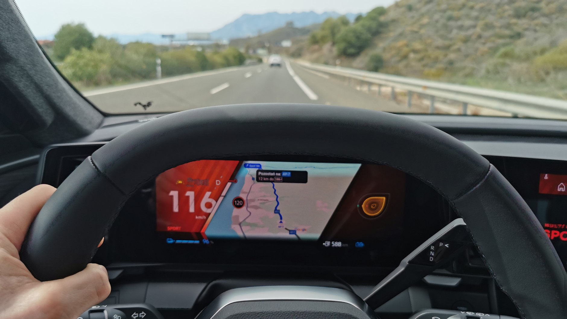 Renault Scenic e-tech – wyświetlacz