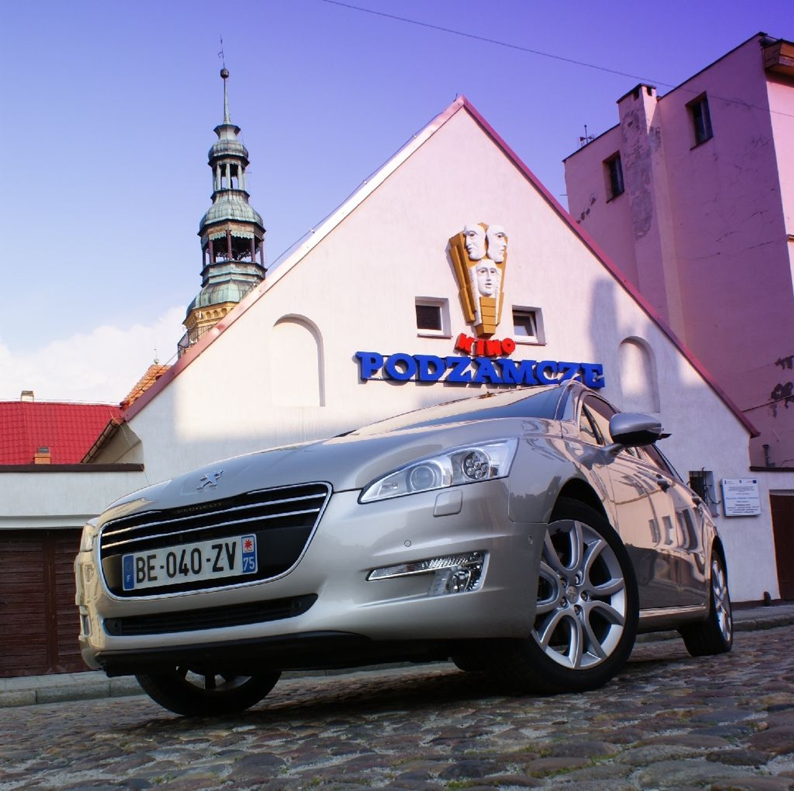 Peugeot 508 1.6 THP: lew rusza na polowanie