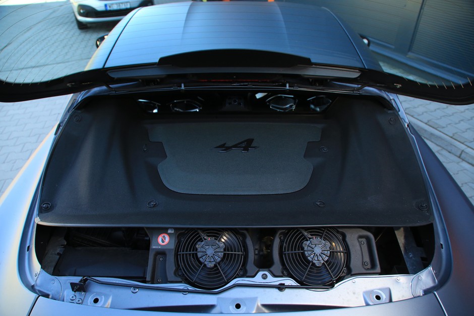 Alpine A110S