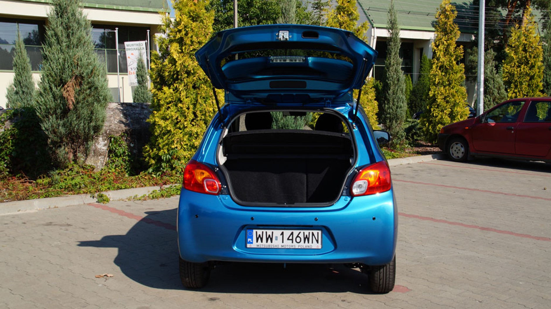 Mitsubishi Space Star - lekki, oszczędny, kompaktowy